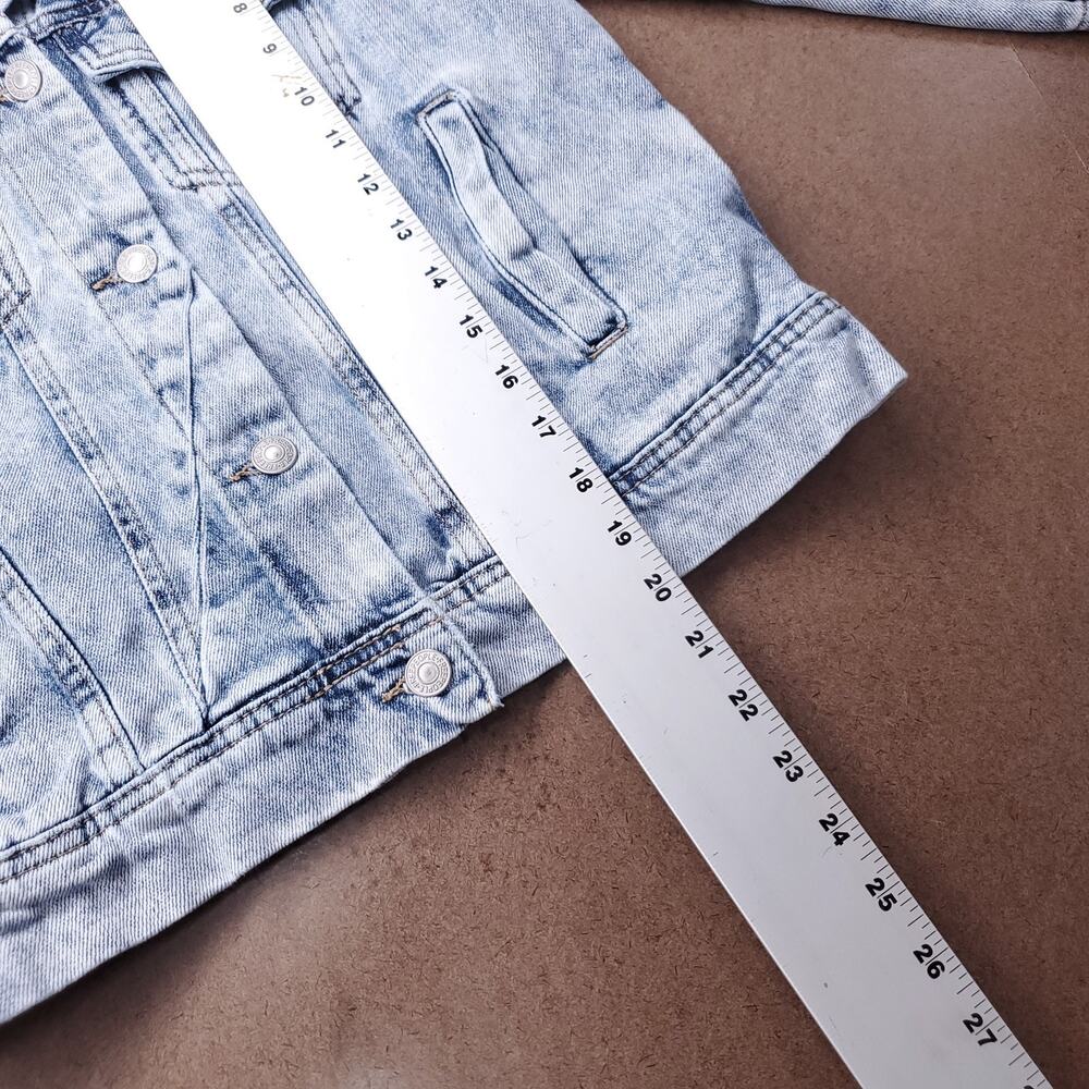 Free People Rumors Denim Jacket Womens S Blue Stone Wash Cropped Streetwear Boho - Picture 7 of 11